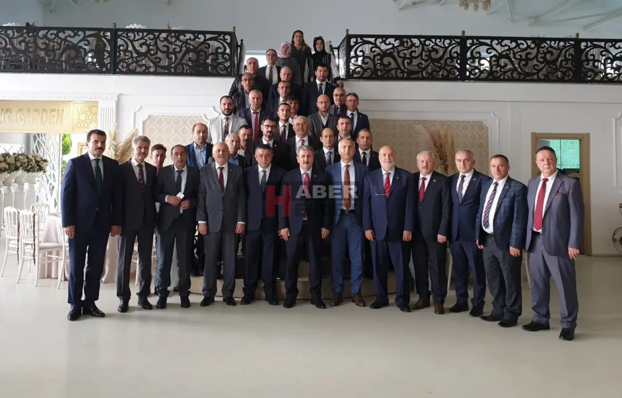 Haber: Destici Hendek’te Belediye Başkanları Toplantısına Katıldı - Galeri-1
