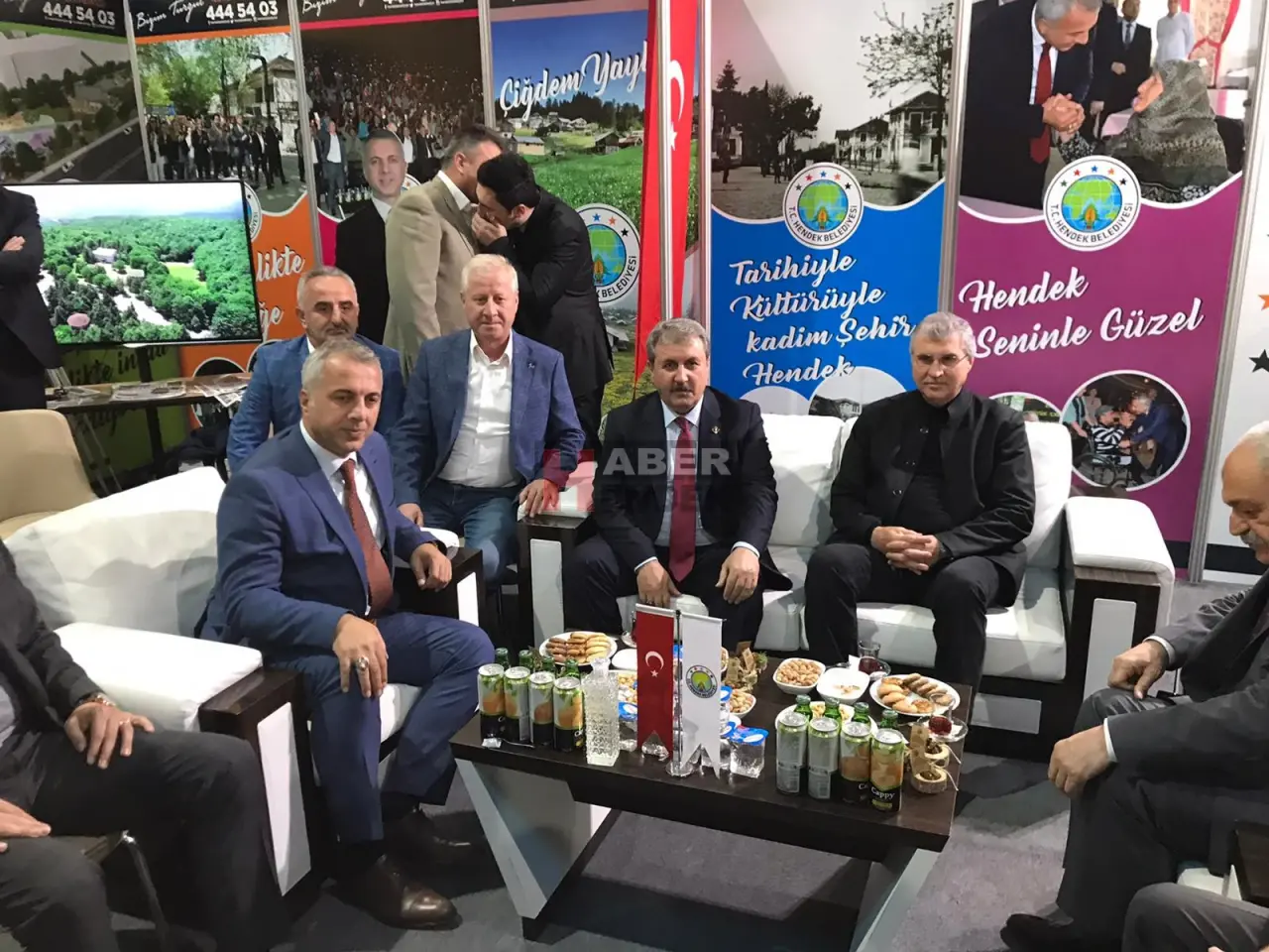 Haber: Destici Hendek’te Belediye Başkanları Toplantısına Katıldı - Galeri-9