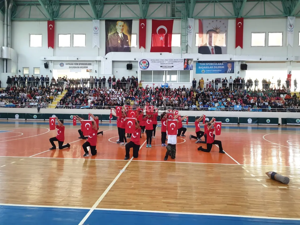Haber: Cumhuriyet Bayramı Hendek’te Coşkuyla Kutlandı - Öne Çıkan