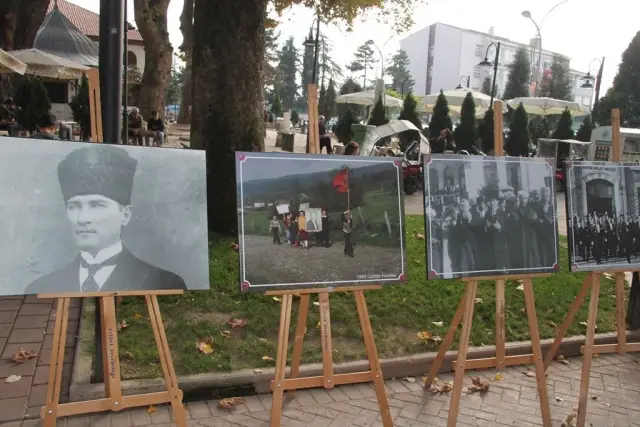 Bir Fotoğraf Yıllar Öncesine Götürdü