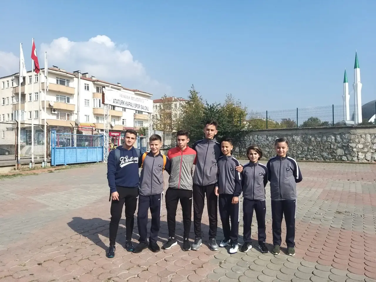 Haber: Hendek’li Karateciler Madalya Avına Çıktı - Galeri-1