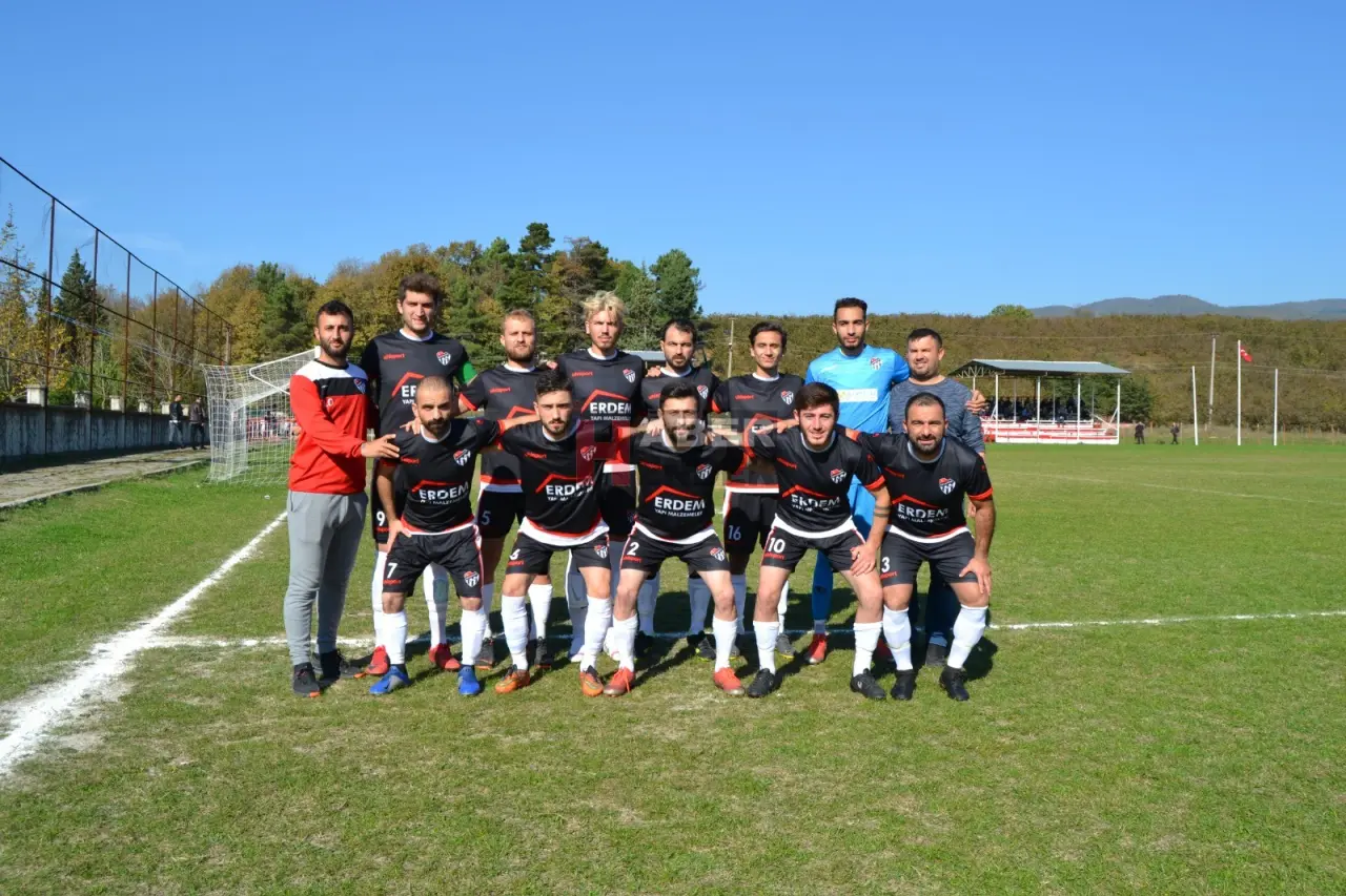 Haber: Kazimiyespor İki Attı, Üç Puanı Aldı - Galeri-3