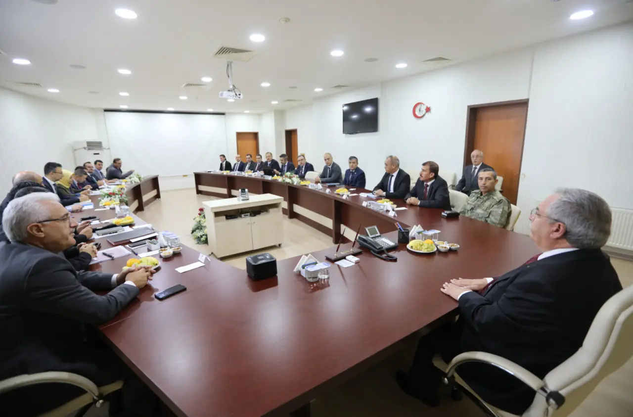 Haber: Valilikte Genel Asayiş Toplantısı Gerçekleştirildi - Öne Çıkan