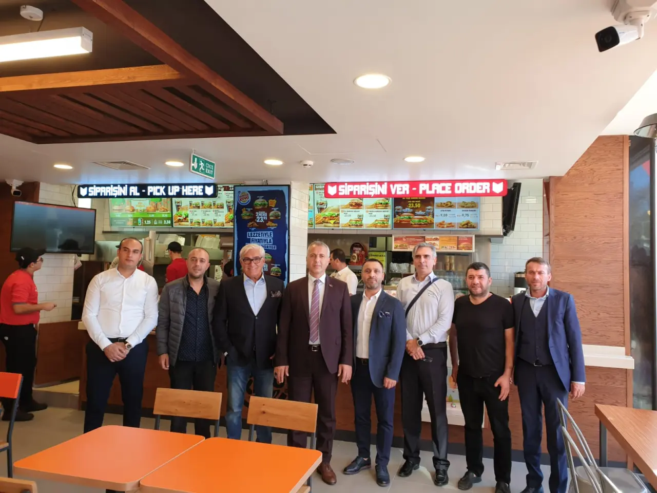 Haber: Burger Kıng Lezzet Tutkunlarının Hizmetine Açıldı - Galeri-4