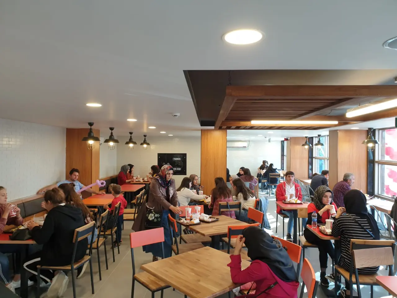 Haber: Burger Kıng Lezzet Tutkunlarının Hizmetine Açıldı - Galeri-6