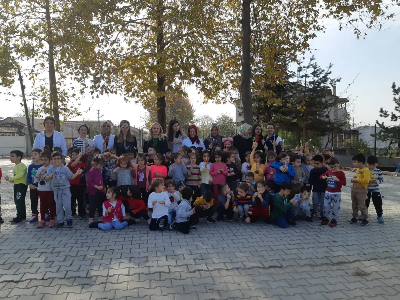 Haber: MİNİKLERDE EĞLENCELİ DİŞ FIRÇALAMA - Öne Çıkan