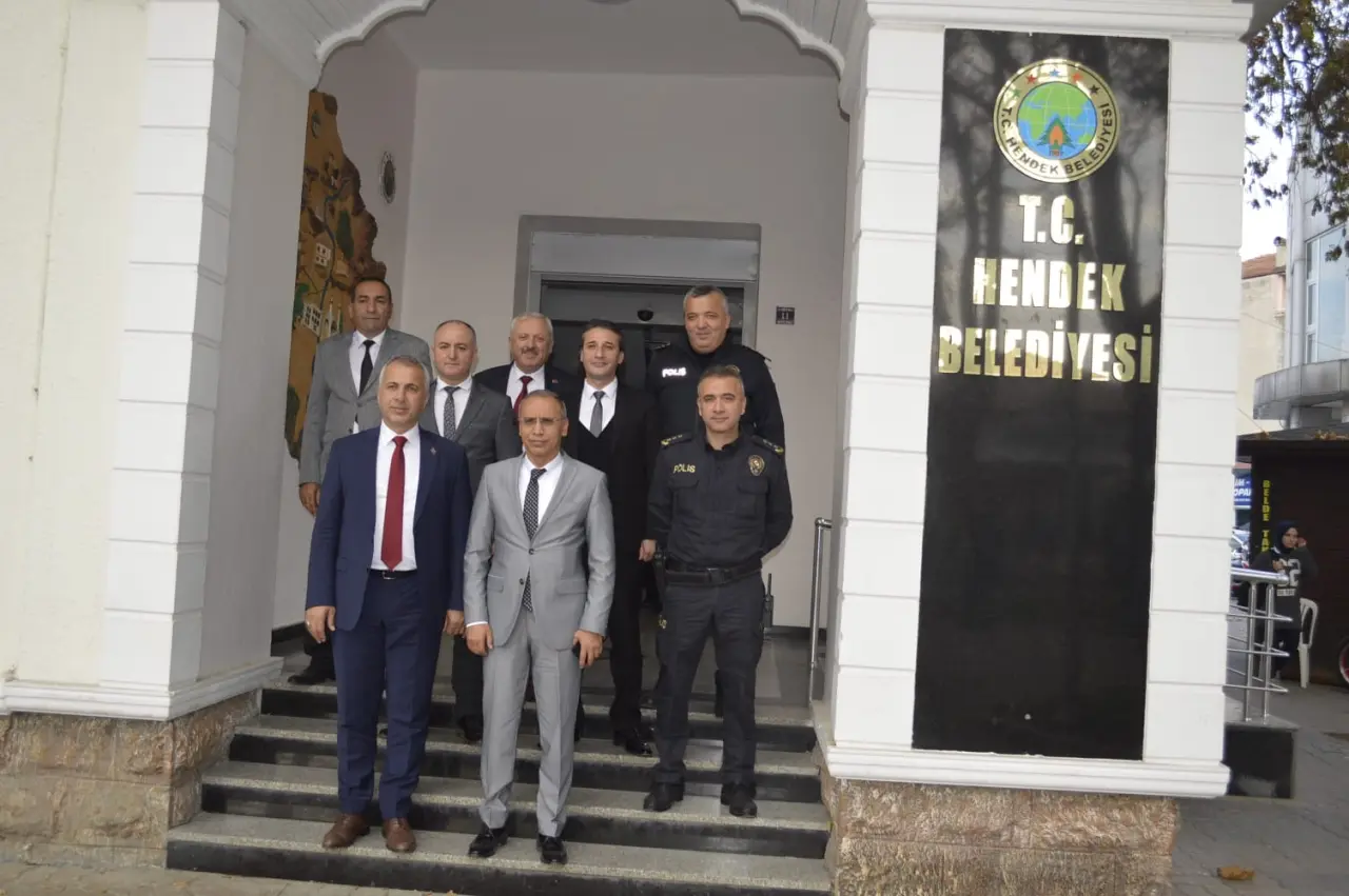 Haber: Emniyet Müdürü Kaya Hendek’te - Öne Çıkan