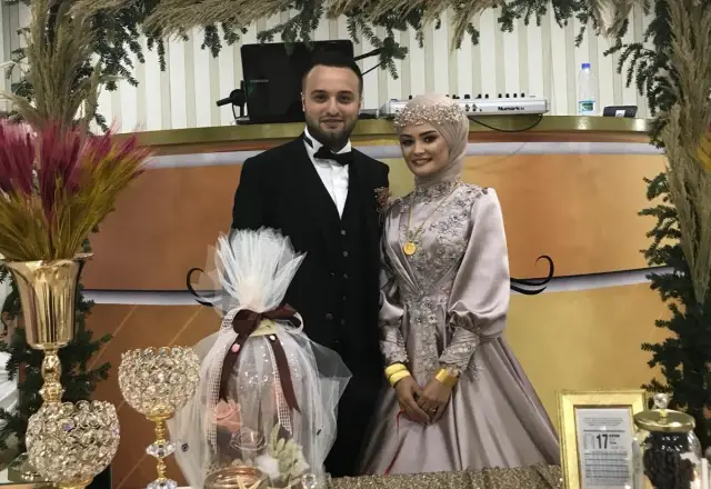 Merve ile Enes Evlilik Yolunda İlk Adımı Attı