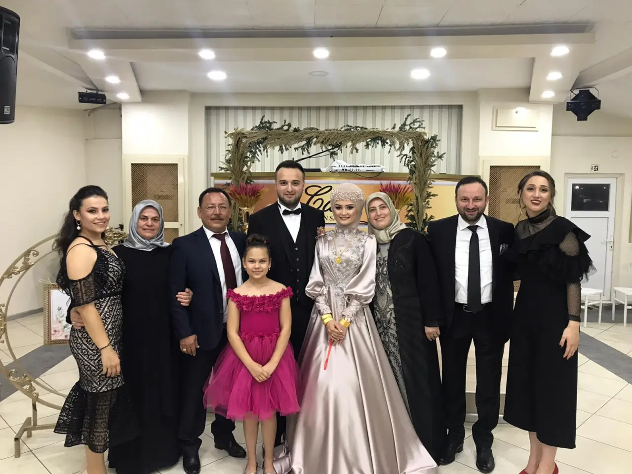 Haber: Merve ile Enes Evlilik Yolunda İlk Adımı Attı - Galeri-2