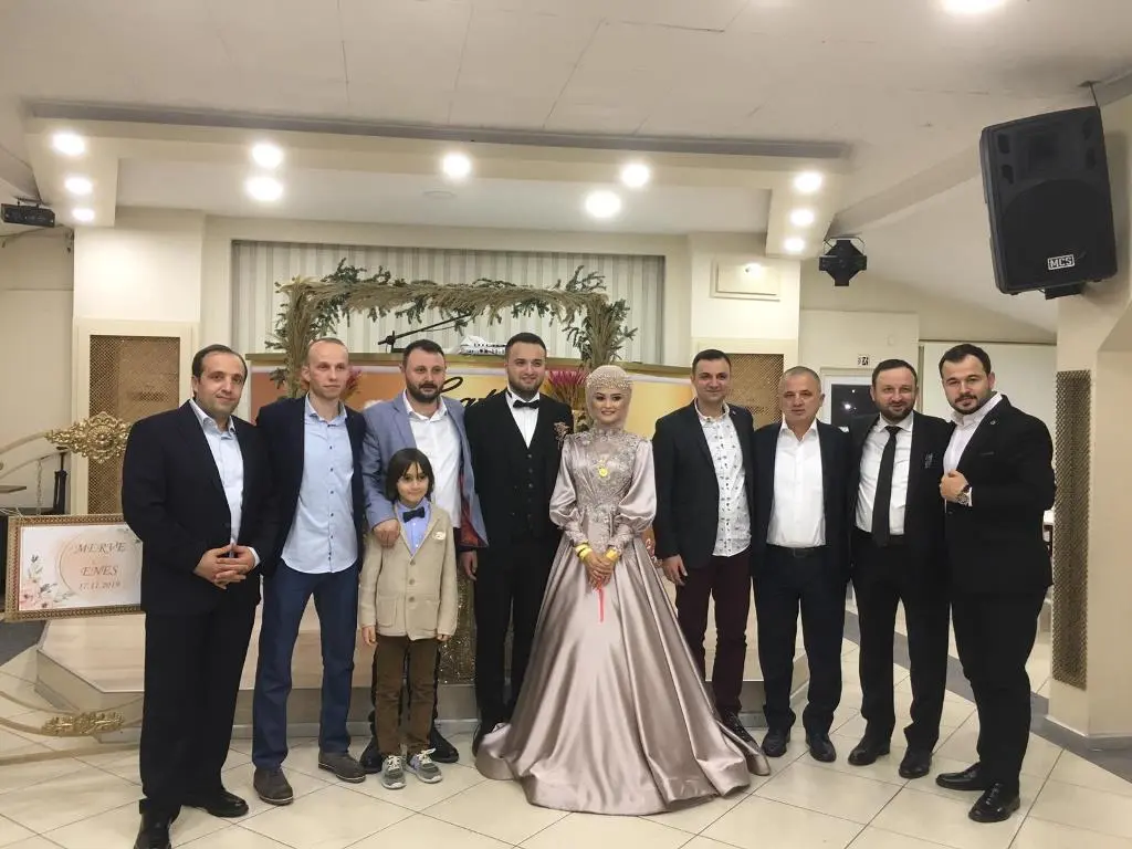 Haber: Merve ile Enes Evlilik Yolunda İlk Adımı Attı - Galeri-3