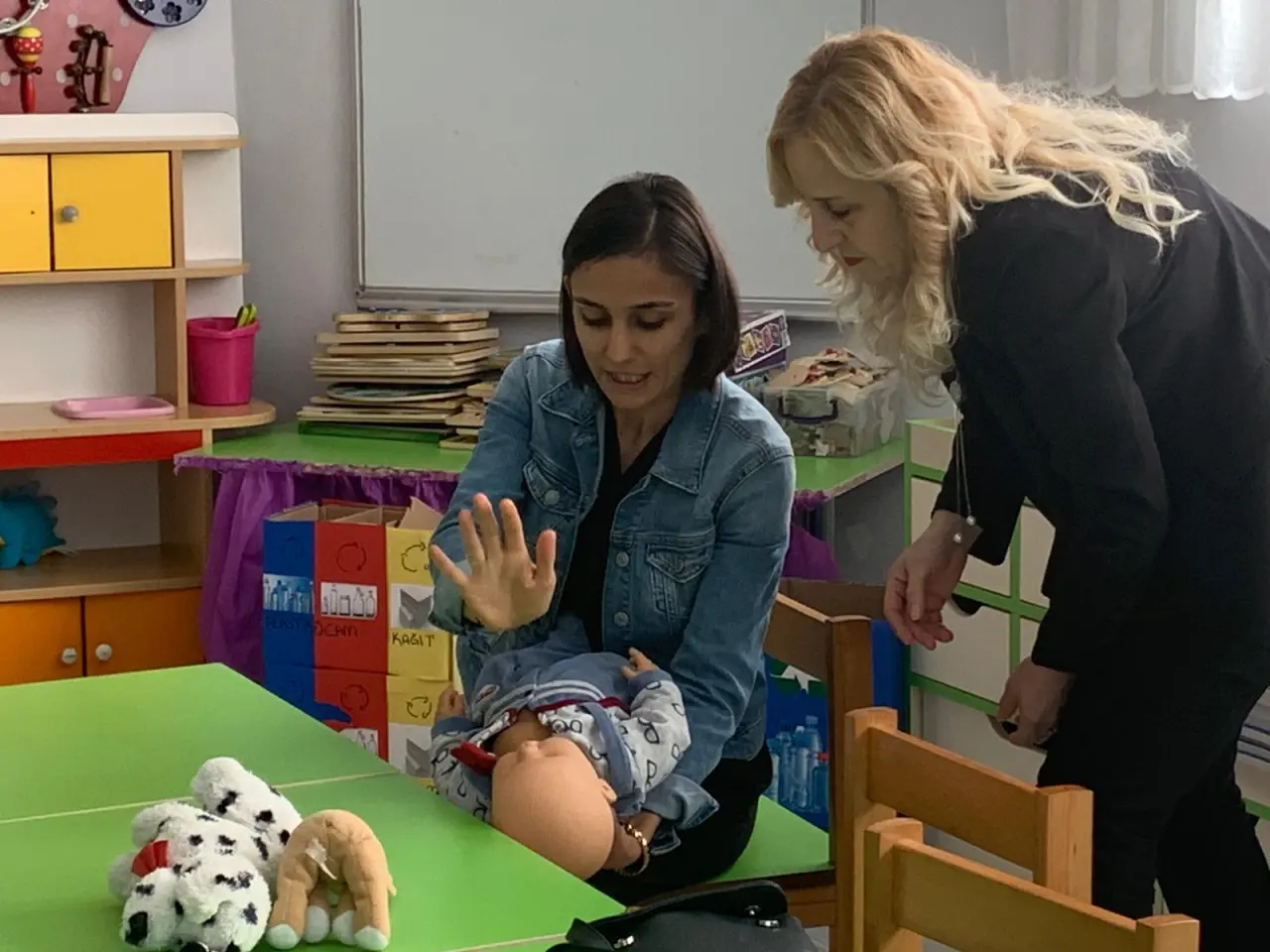 Haber: Öğretmenlere Yaşamsal Bilgi Ve Beceri Eğitimi - Galeri-1