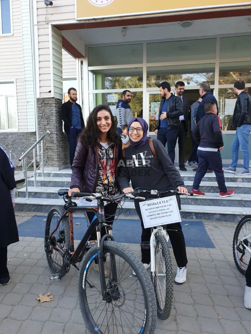 Haber: İmam Hatip Lisesi Öğretmenleri Sağlık İçin Pedal Çevirdiler - Galeri-8