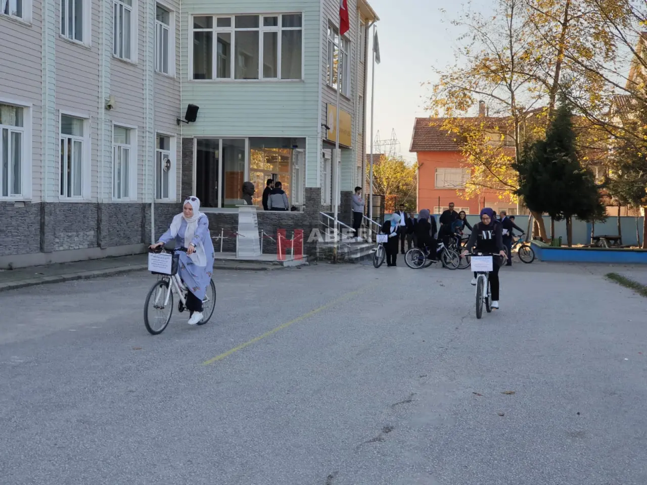 Haber: İmam Hatip Lisesi Öğretmenleri Sağlık İçin Pedal Çevirdiler - Galeri-5