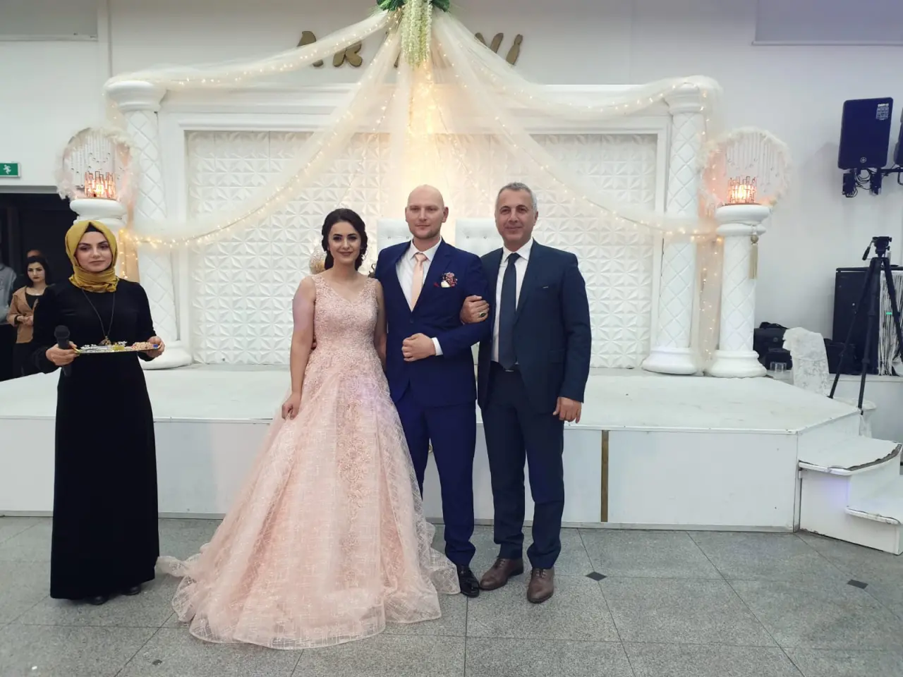 Haber: Songül ve Hakan Evlilik Yolunda İlk Adımı Attı - Galeri-2