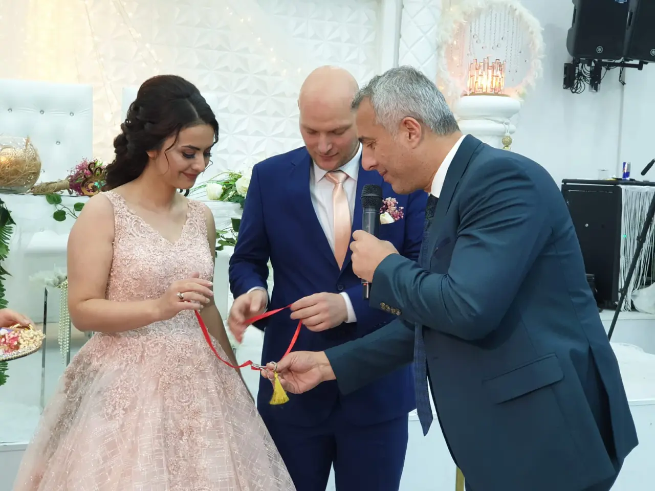 Haber: Songül ve Hakan Evlilik Yolunda İlk Adımı Attı - Galeri-1