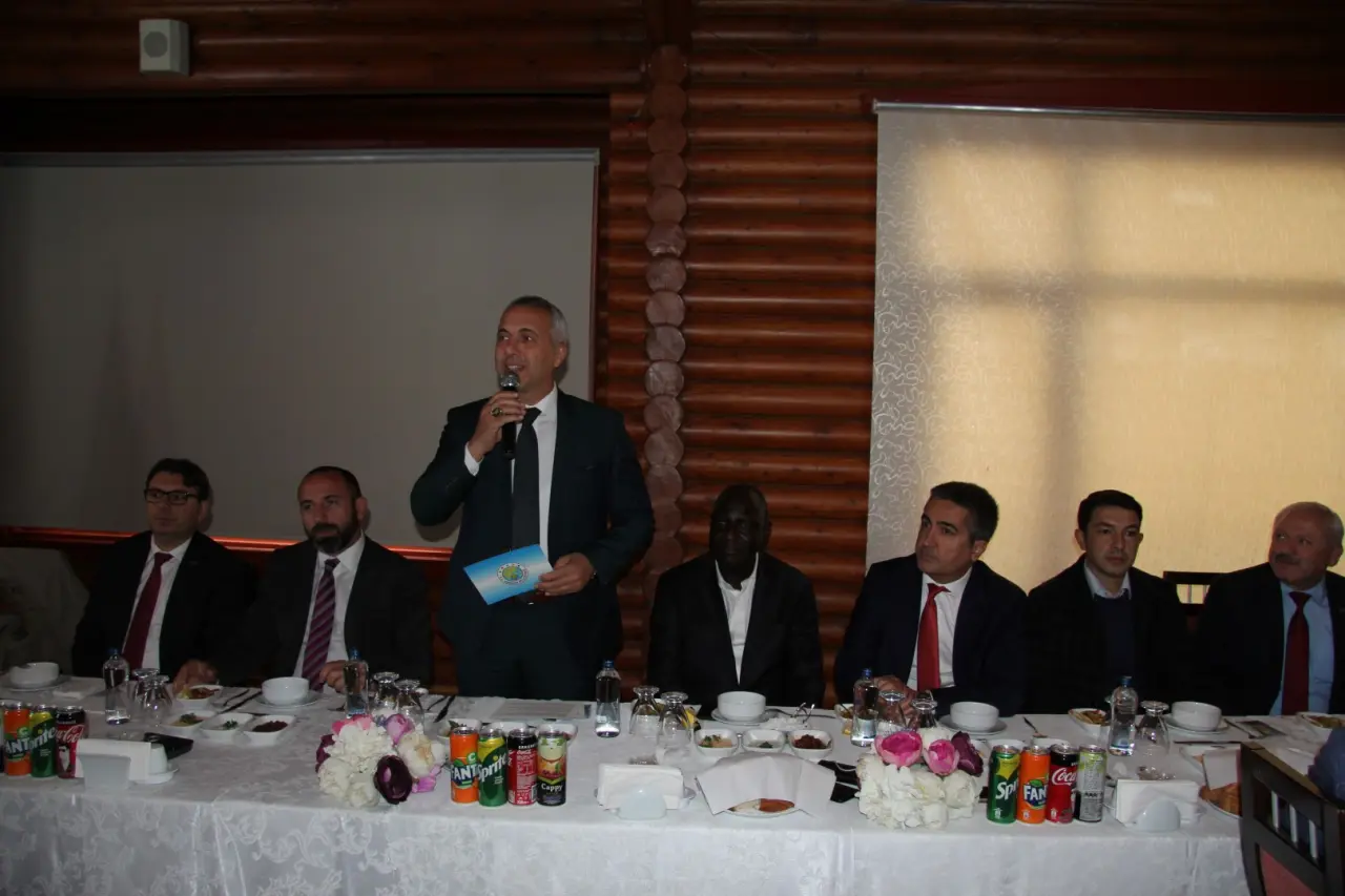 Haber: Babaoğlu’ndan Hendek’e yatırım daveti - Galeri-1