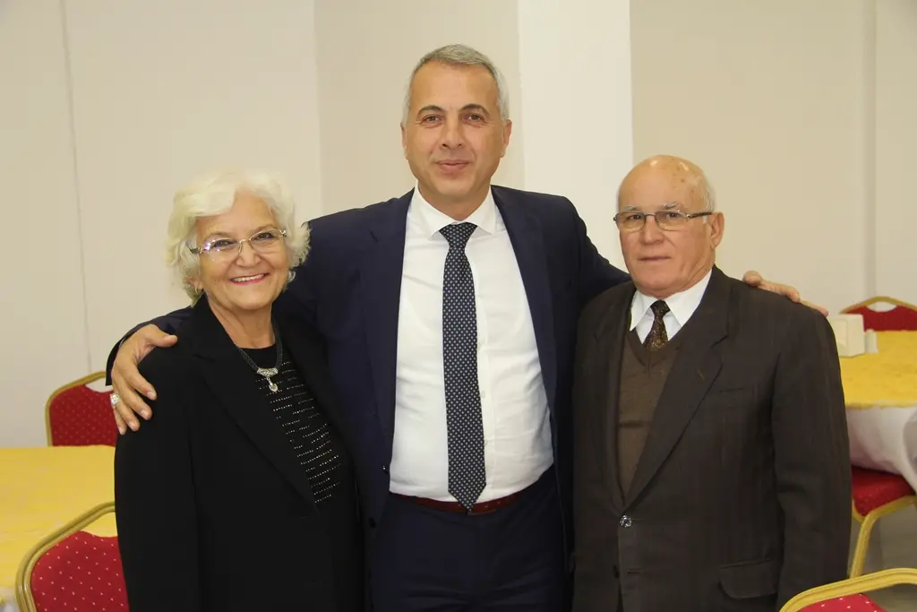 Haber: Hendek’te öğretmenlere özel kutlama - Galeri-7