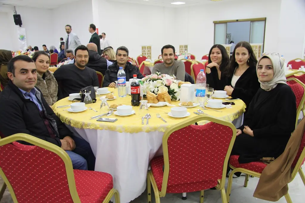Haber: Hendek’te öğretmenlere özel kutlama - Galeri-30