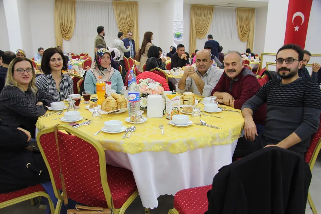 Haber: Hendek’te öğretmenlere özel kutlama - Galeri-29
