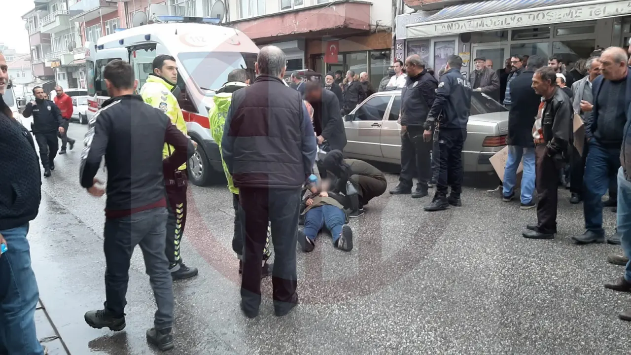 Haber: Elektrikli Bisiklet Çarptı Yaralandı - Galeri-1