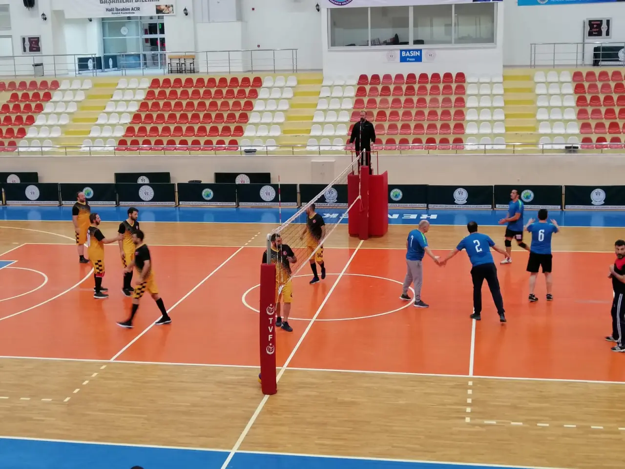 Haber: Voleybol Turnuvası Start Aldı - Galeri-5