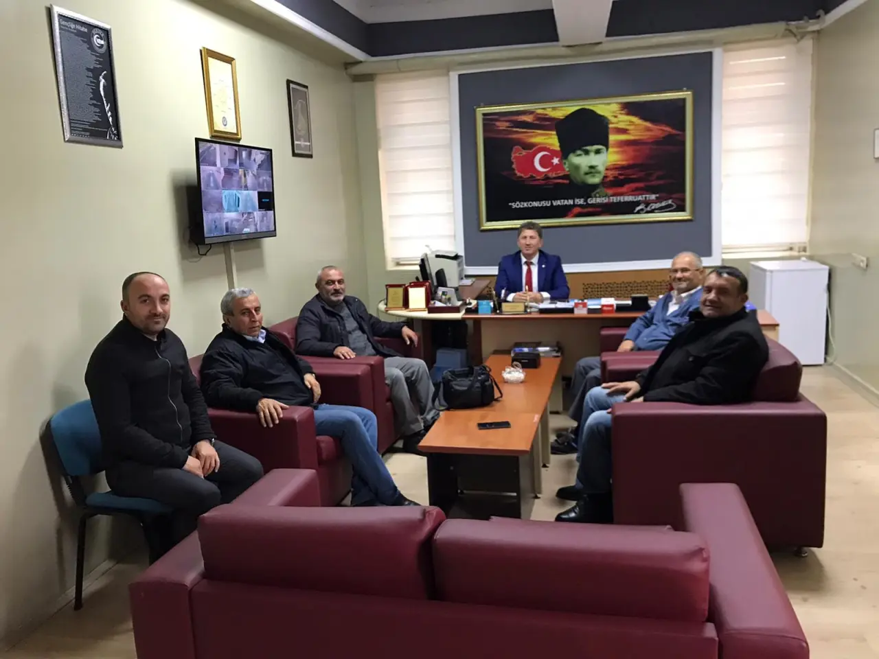Haber: Gazeteciler’den Dayıoğlu’na Hayırlı Olsun Ziyareti - Öne Çıkan