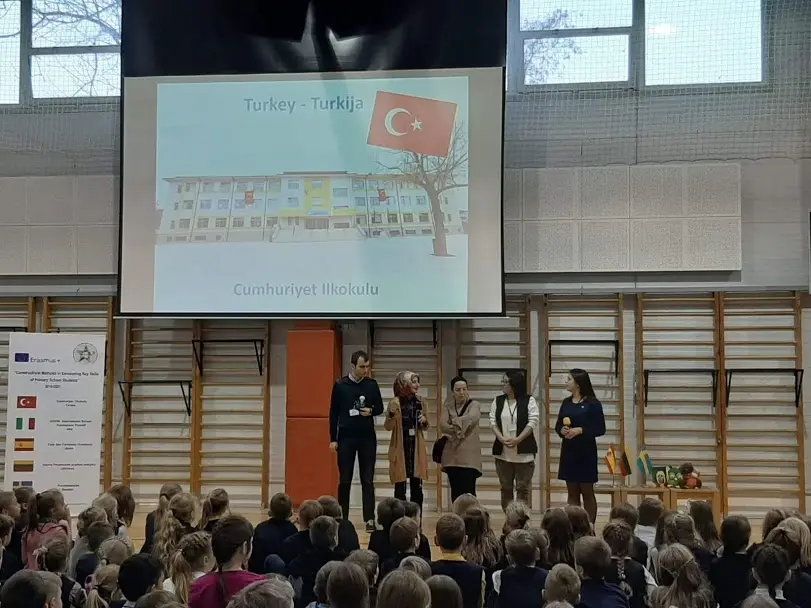 Haber: Hendek Cumhuriyet İlkokulu Öğretmenleri Litvanya’da - Galeri-2