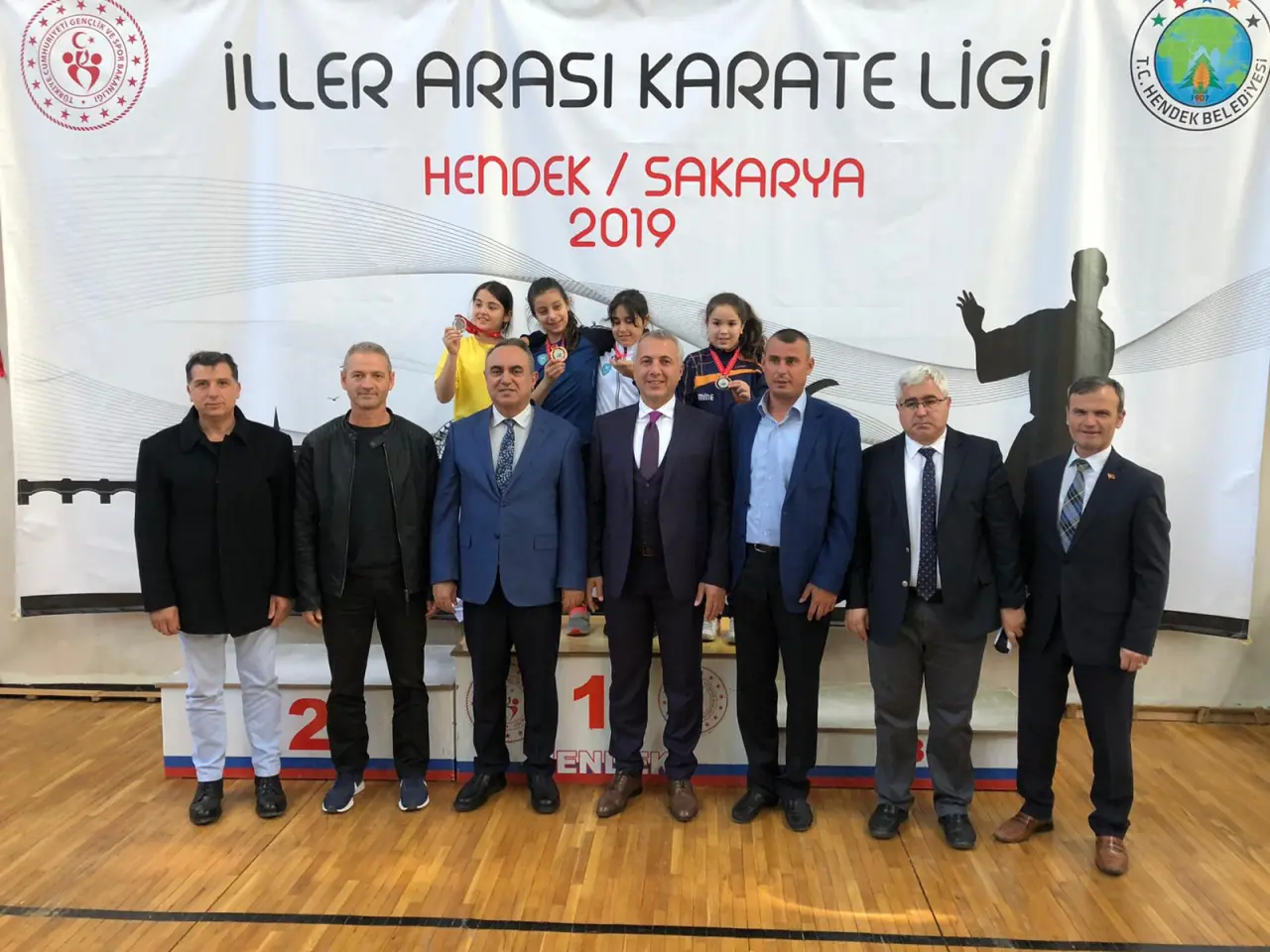 Haber: Hendekli Karateciler Madalyaya Doymuyor - Galeri-7
