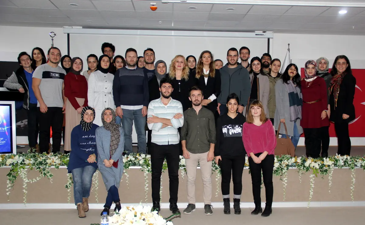 Haber: GENÇLERDE CİNSEL BİLİNÇ VE FARKINDALIK - Öne Çıkan