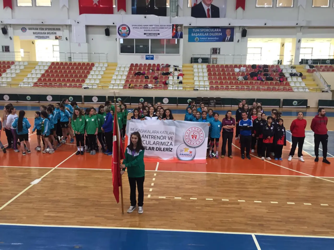 Haber: Anadolu Hentbol Ligi Hendek’te Başladı - Öne Çıkan
