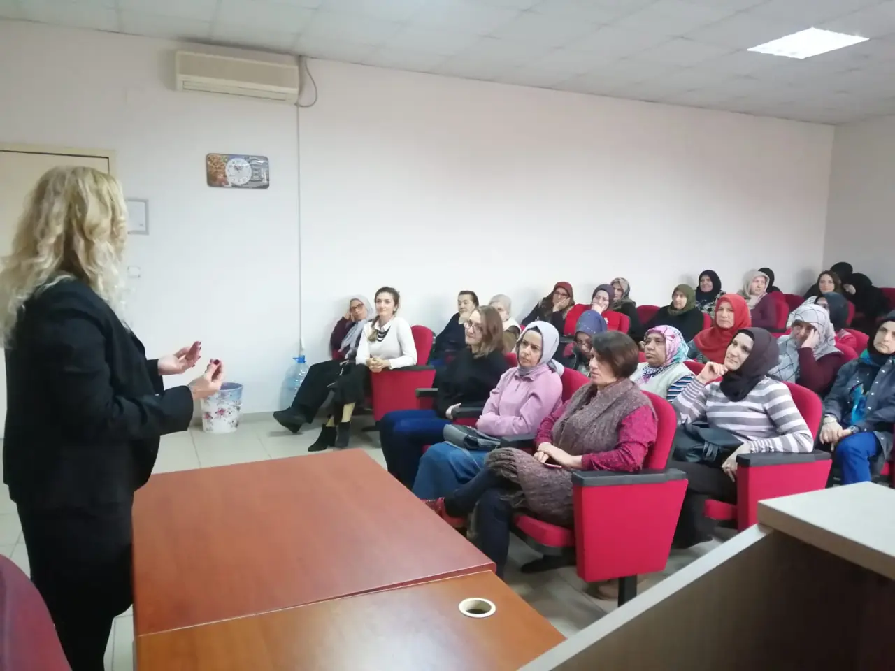 Haber: Kadınlarda Kalp Damar Hastalıkları Semineri - Galeri-1