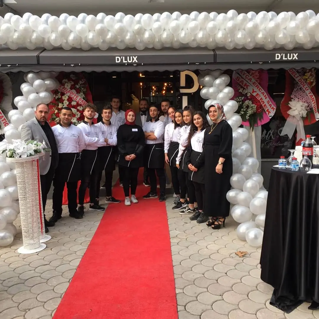 Haber: D’LUX Kafe & Restaurant Yeni Yüzüyle Hizmetinizde - Galeri-6