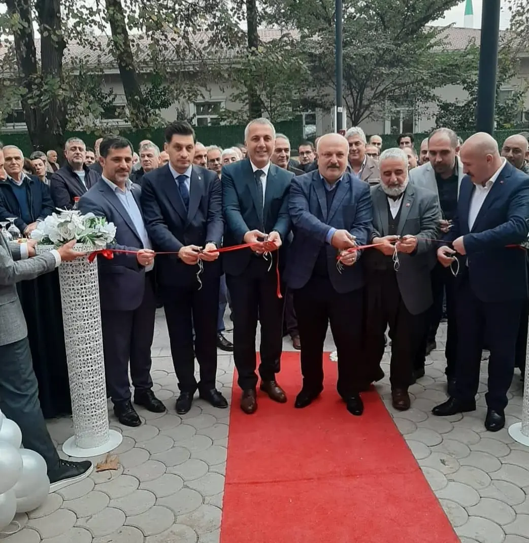 Haber: D’LUX Kafe & Restaurant Yeni Yüzüyle Hizmetinizde - Galeri-10