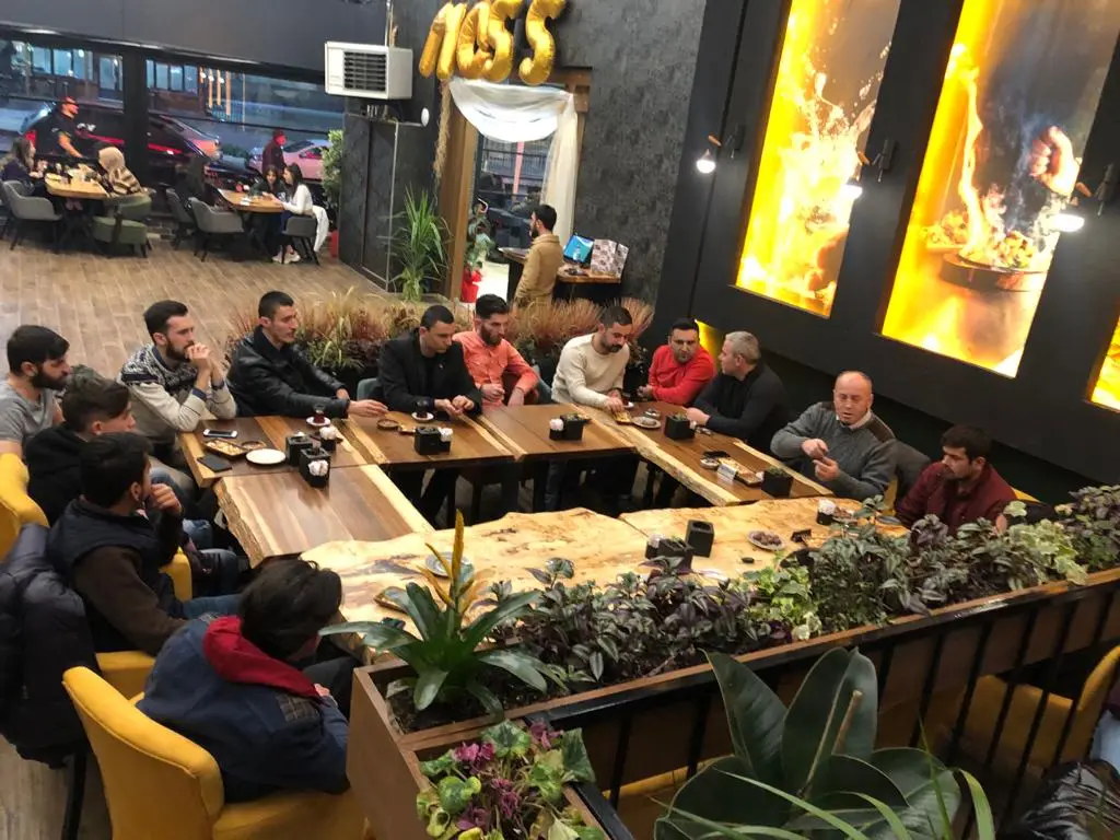 Haber: Çağlayan Mahallesi Gençleri Birlik ve Beraberlik Mesajı Verdi - Galeri-1