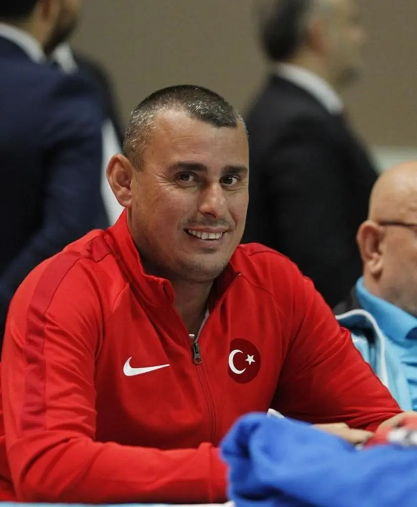 Haber: Ateş ve Kayacık Avrupa yolcusu - Galeri-1