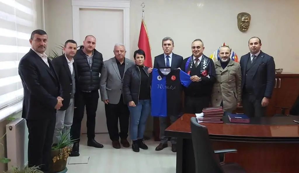Haber: Hendekspor’dan 70. Yılına Özel Forma - Öne Çıkan