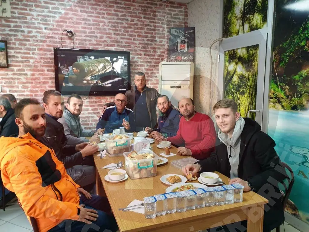 Haber: Hendek Derbisinde Kazanan Yenimahallespor - Galeri-6