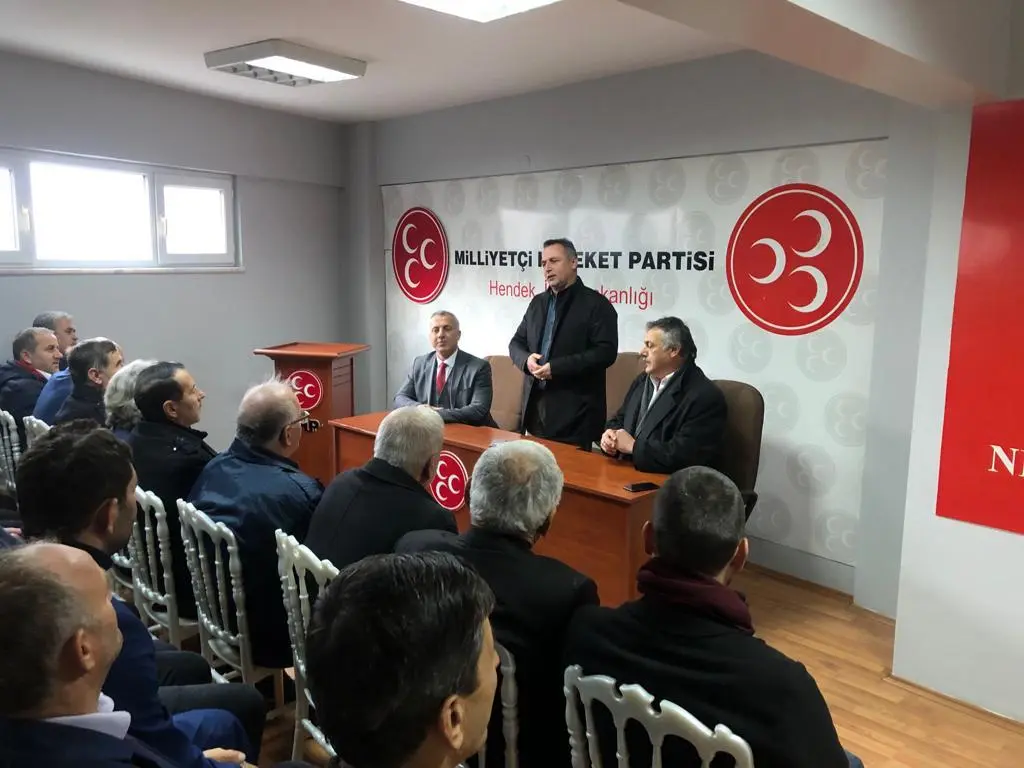 Haber: Hendekli Muhtarlardan MHP’ye Ziyaret - Galeri-1