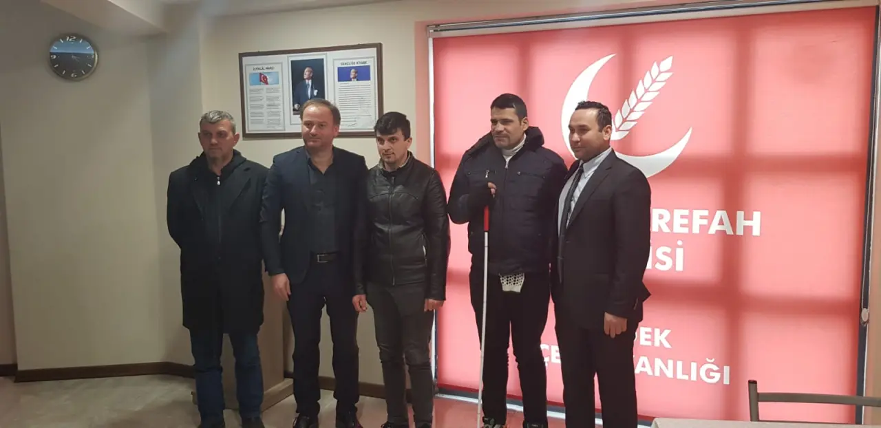 Haber: Yeniden Refah Partisi Sahaya İndi - Galeri-7