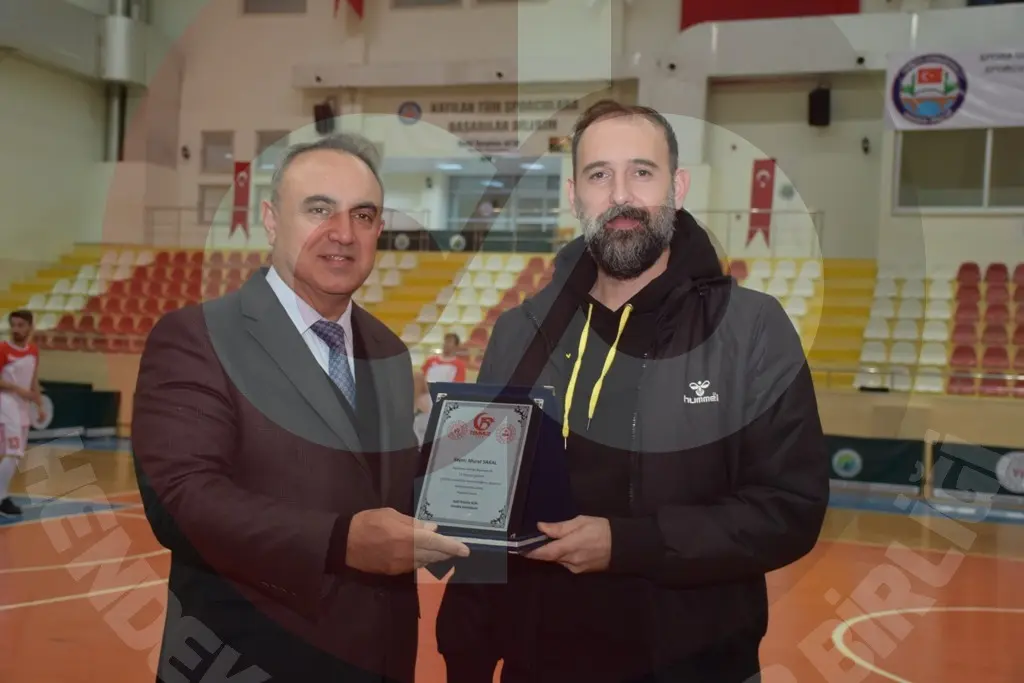 Haber: Voleybol’un Şampiyonu Türespor - Galeri-11