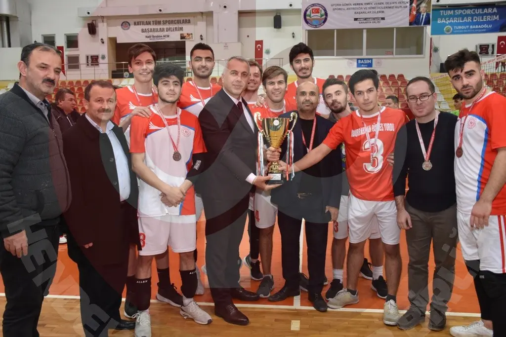 Haber: Voleybol’un Şampiyonu Türespor - Galeri-7