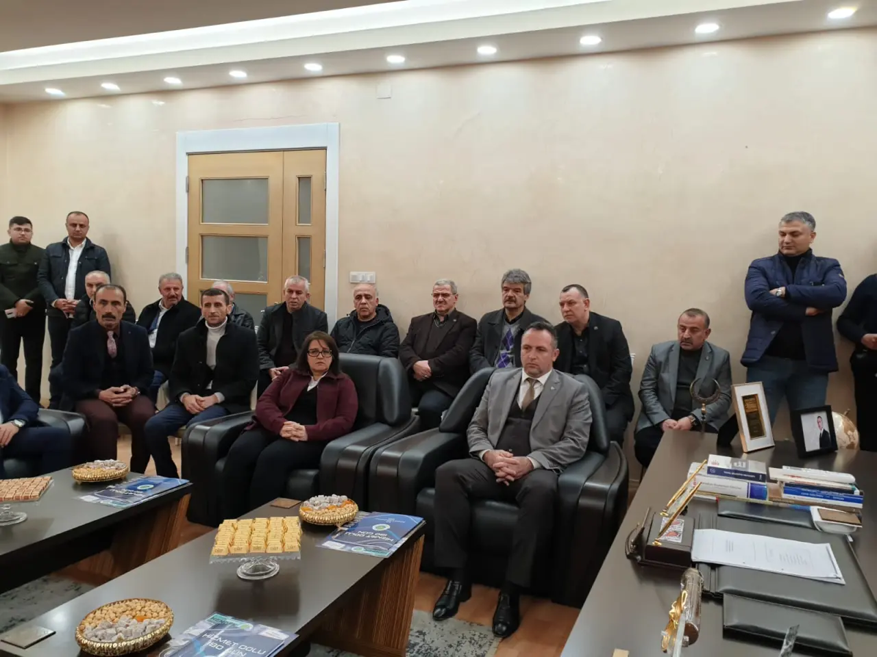 Haber: MHP İL BAŞKANI AKAR: HENDEK’İN YANINDAYIZ - Galeri-2