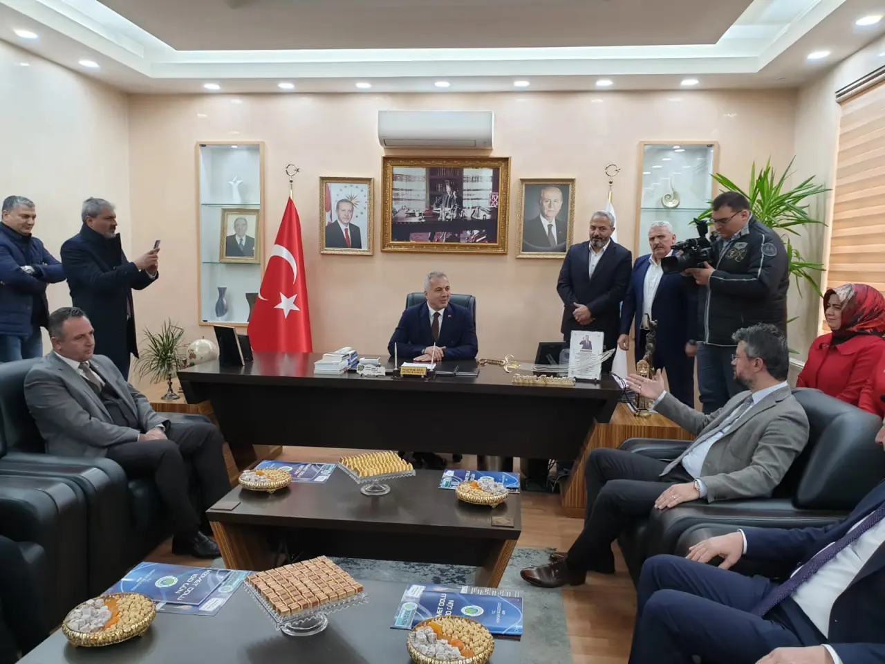 Haber: MHP İL BAŞKANI AKAR: HENDEK’İN YANINDAYIZ - Galeri-10