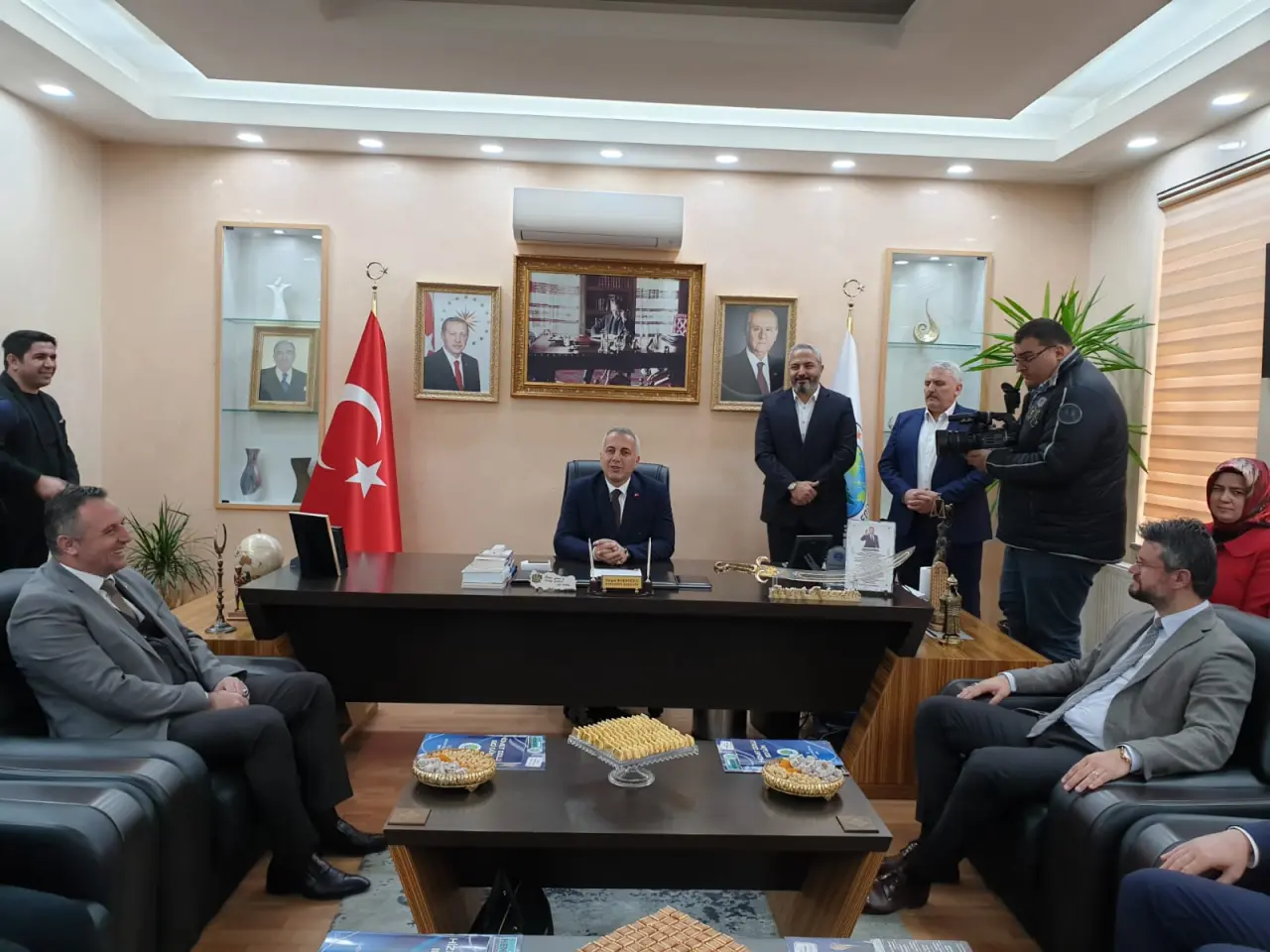 Haber: MHP İL BAŞKANI AKAR: HENDEK’İN YANINDAYIZ - Galeri-4