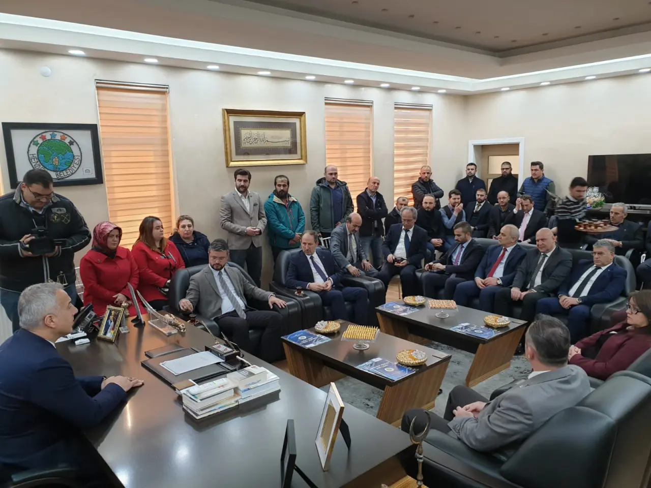 Haber: MHP İL BAŞKANI AKAR: HENDEK’İN YANINDAYIZ - Galeri-1