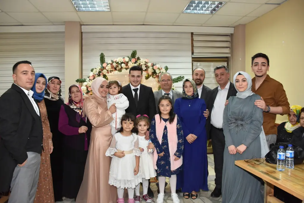 Haber: Hüda ve Murat Evlilik Yolunda İlk Adımı Attı - Galeri-1