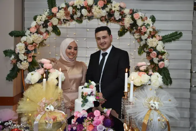 Hüda ve Murat Evlilik Yolunda İlk Adımı Attı