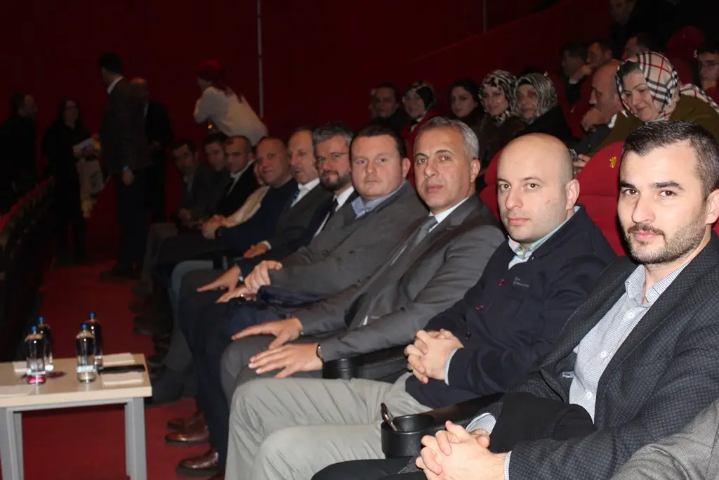 Haber: MHP’liler “Türkler Geliyor” filmini izledi - Galeri-1