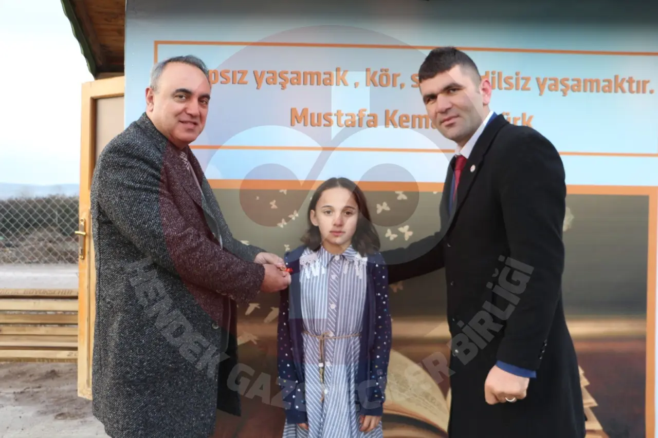 Haber: Akpınar Mahallesinde Kitap Okumaya Ödül - Galeri-1