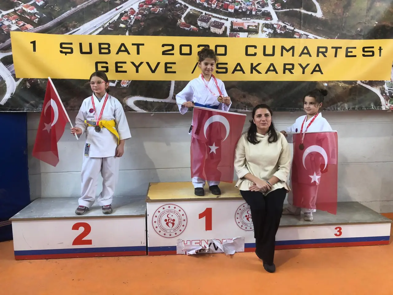 Haber: Hendek Karate Hız Kesmiyor - Galeri-4